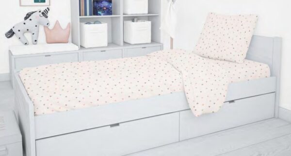 100% Organic Cotton Children's Sheet Set. Made from Certified Organic Cotton, Which has a Fell of Silk. Hypo-Allergenic.