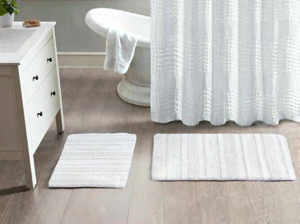 2 Piece Bath Mat Set. 100% Cotton With Latex Spray Packaging.