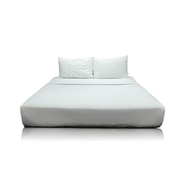 TC-200 Fitted Sheet. 50/50 Poly Cotton. White, Anti-piling & Wrinkle Free. Deep Pocket Elasticized All Around.